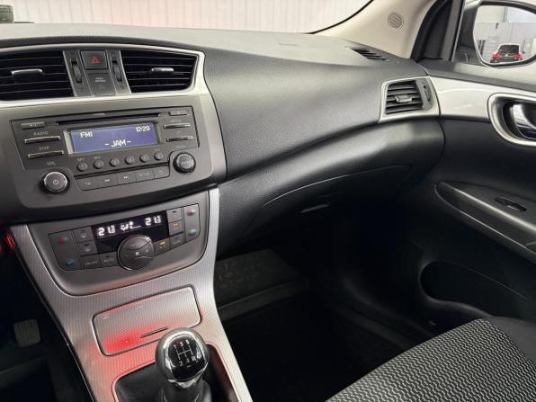 Nissan Sentra VII (B17) с пробегом 2015 года, цена 937 000 рублей, 97000 км, седан, Автокод Объявления