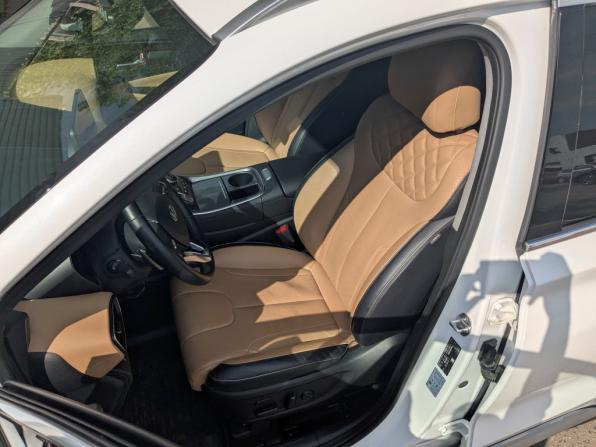 Hyundai Santa Fe IV Рестайлинг с пробегом 2022 года, цена 4 300 000 рублей, 59037 км, внедорожник, Автокод Объявления
