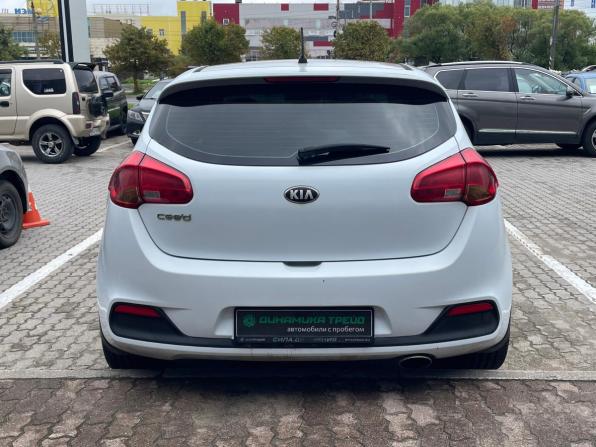 Kia Ceed II с пробегом 2012 года, цена 660 000 рублей, 293320 км, хэтчбек, Автокод Объявления