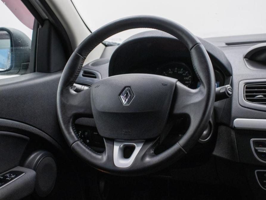Renault Megane III Москва  - изображение 15