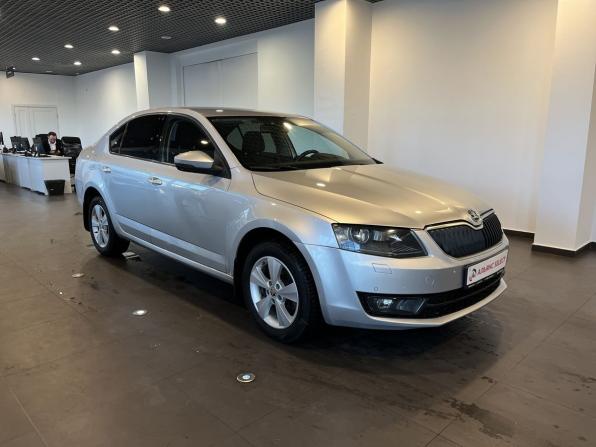 Skoda Octavia III (A7) с пробегом 2013 года, цена 1 300 000 рублей, 241465 км, лифтбек, Автокод Объявления