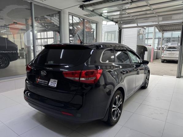 Kia Ceed II Рестайлинг с пробегом 2015 года, цена 990 000 рублей, 172524 км, универсал, Автокод Объявления
