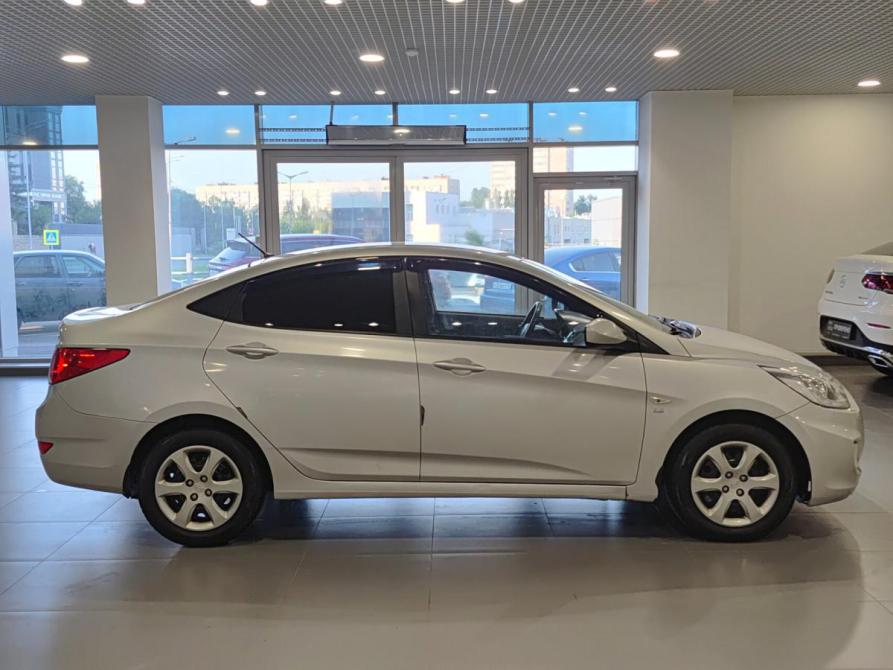 Hyundai Solaris I Казань  - изображение 5