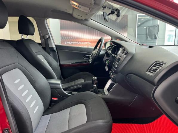 Kia Ceed II с пробегом 2013 года, цена 699 000 рублей, 280648 км, универсал, Автокод Объявления