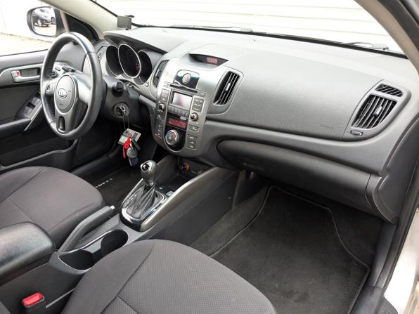Kia Cerato II с пробегом 2012 года, цена 950 000 рублей, 125310 км, седан, Автокод Объявления