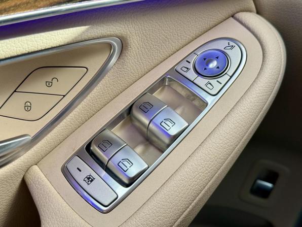 Mercedes-Benz GLC I (X253) Рестайлинг с пробегом 2021 года, цена 4 377 000 рублей, 64698 км, внедорожник, Автокод Объявления