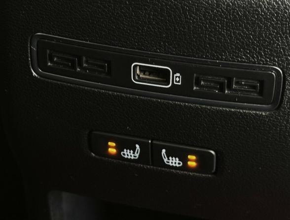 Geely Coolray I с пробегом 2023 года, цена 1 810 000 рублей, 61443 км, внедорожник, Автокод Объявления