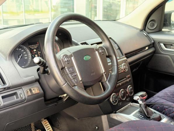 Land Rover Freelander II Рестайлинг 2 с пробегом 2013 года, цена 1 520 000 рублей, 245545 км, внедорожник, Автокод Объявления