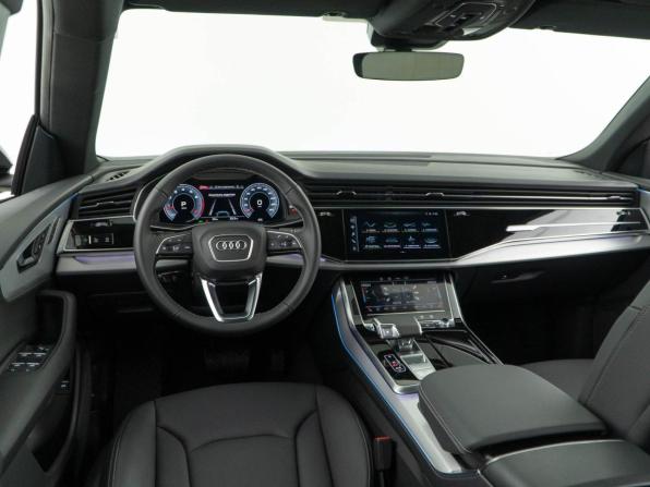 Audi Q8 I (4M) Рестайлинг с пробегом 2025 года, цена 13 097 077 рублей, 22 км, внедорожник, Автокод Объявления