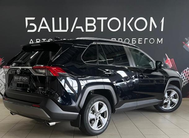 Toyota RAV4 V (XA50) с пробегом 2021 года, цена 3 399 000 рублей, 42149 км, внедорожник, Автокод Объявления