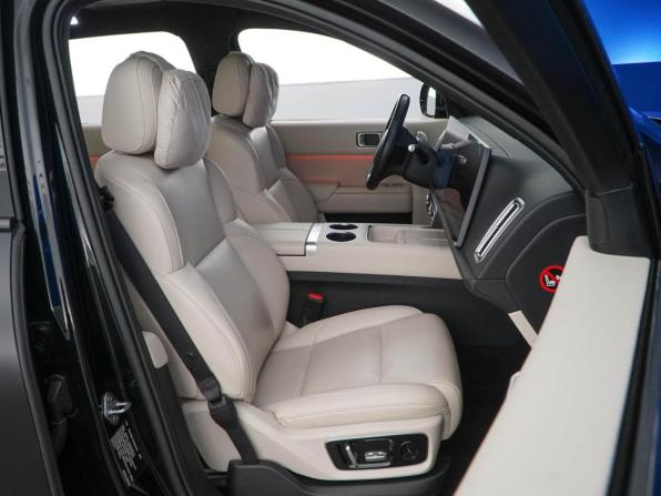 Li Auto (Lixiang) L7 I с пробегом 2023 года, цена 5 447 900 рублей, 76566 км, внедорожник, Автокод Объявления