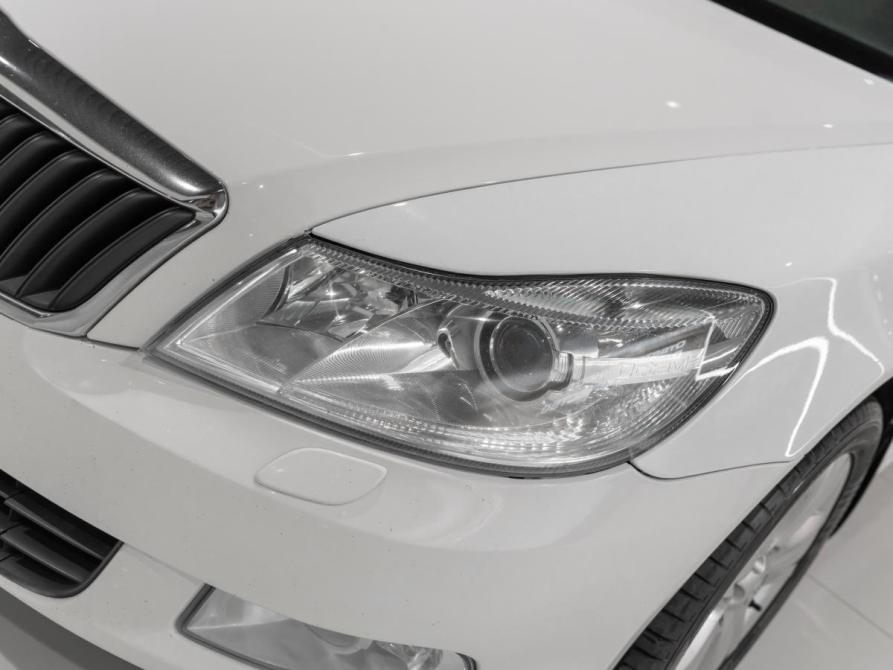 Skoda Octavia II (A5) Рестайлинг Москва  - изображение 19