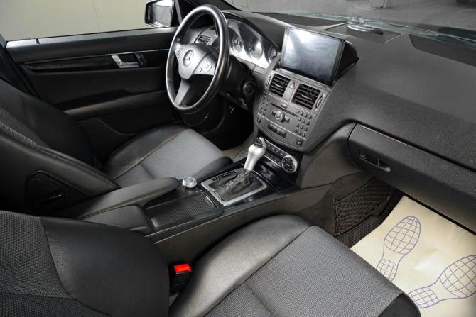 Mercedes-Benz C-Класс III (W204) с пробегом 2011 года, цена 1 169 000 рублей, 203000 км, седан, Автокод Объявления