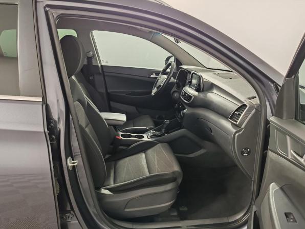 Hyundai Tucson III Рестайлинг с пробегом 2018 года, цена 1 999 000 рублей, 191198 км, внедорожник, Автокод Объявления