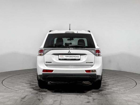 Mitsubishi Outlander III с пробегом 2013 года, цена 1 325 000 рублей, 160000 км, внедорожник, Автокод Объявления