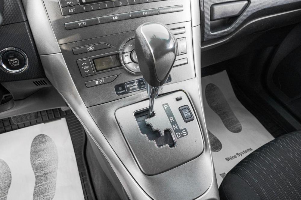 Toyota Auris I Барнаул  - изображение 19