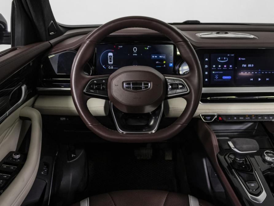 Geely Monjaro I Москва  - изображение 10
