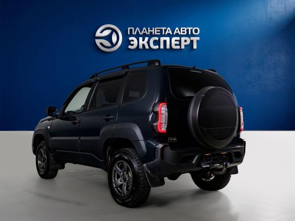 Lada (ВАЗ) Niva Travel I с пробегом 2023 года, цена 995 000 рублей, 31662 км, внедорожник, Автокод Объявления