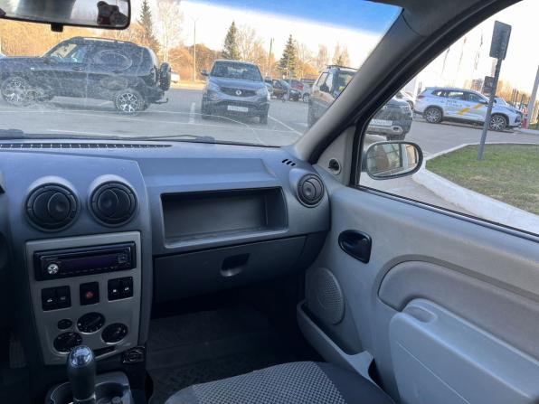 Renault Logan I с пробегом 2009 года, цена 139 000 рублей, 412767 км, седан, Автокод Объявления