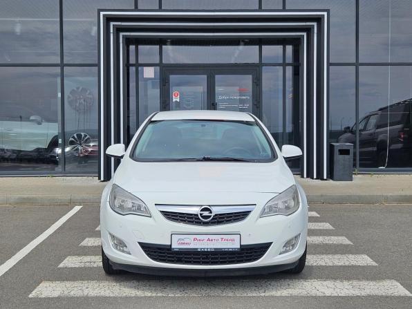 Opel Astra J с пробегом 2011 года, цена 679 000 рублей, 142174 км, хэтчбек, Автокод Объявления