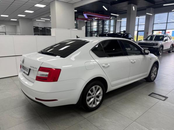 Skoda Octavia III (A7) Рестайлинг с пробегом 2020 года, цена 1 999 000 рублей, 103848 км, лифтбек, Автокод Объявления