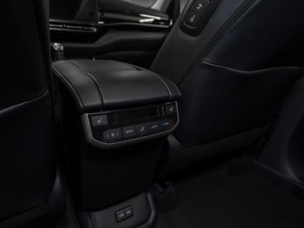 Toyota Highlander IV (XU70) с пробегом 2026 года, цена 5 150 000 рублей, 30 км, внедорожник, Автокод Объявления