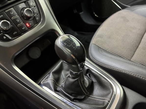 Opel Astra J с пробегом 2012 года, цена 460 000 рублей, 252000 км, хэтчбек, Автокод Объявления
