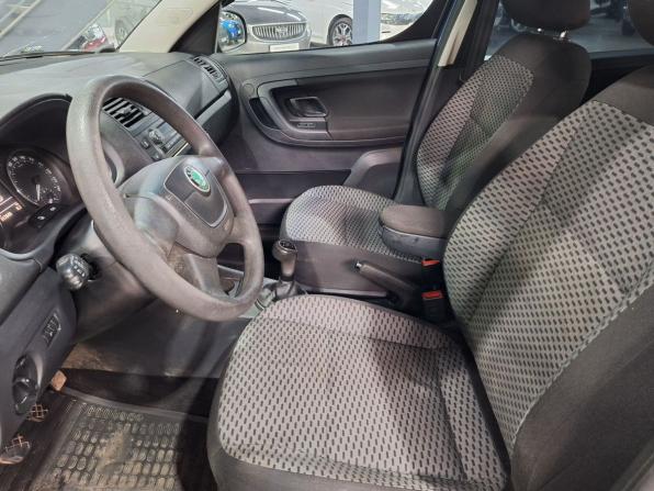 Skoda Roomster I Рестайлинг с пробегом 2012 года, цена 335 000 рублей, 317847 км, компактвэн, Автокод Объявления