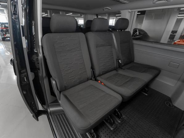Volkswagen Caravelle T6 Рестайлинг с пробегом 2021 года, цена 3 990 000 рублей, 194867 км, минивэн, Автокод Объявления