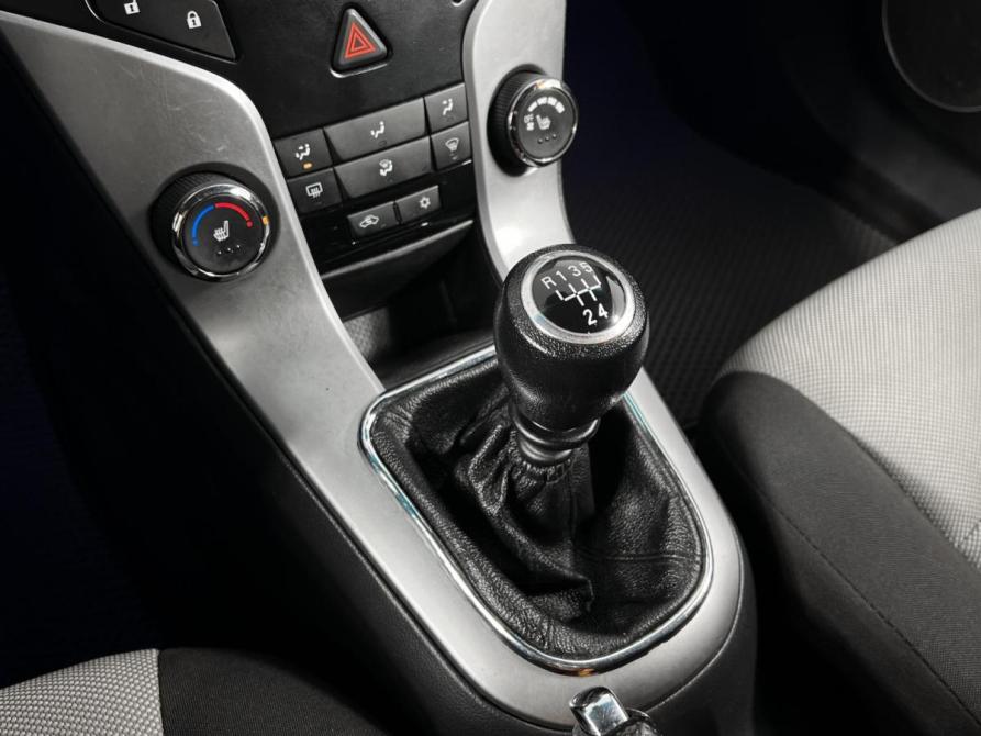 Chevrolet Cruze I Казань  - изображение 16