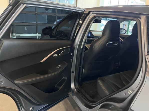 Omoda C5 I с пробегом 2024 года, цена 2 000 000 рублей, 43758 км, внедорожник, Автокод Объявления