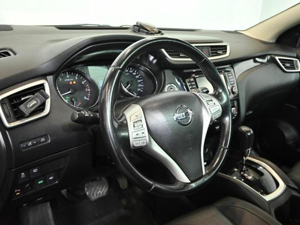 Nissan Qashqai II с пробегом 2015 года, цена 1 455 000 рублей, 224354 км, внедорожник, Автокод Объявления