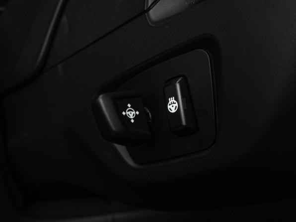 BMW 7 серии VI (G11/G12) с пробегом 2018 года, цена 4 099 000 рублей, 119424 км, седан, Автокод Объявления