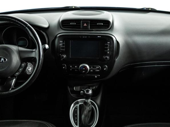 Kia Soul II Рестайлинг с пробегом 2017 года, цена 1 599 700 рублей, 140840 км, хэтчбек, Автокод Объявления