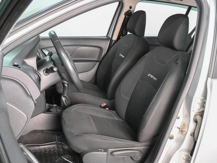Renault Sandero II Рестайлинг Ростов-на-Дону  - изображение 10