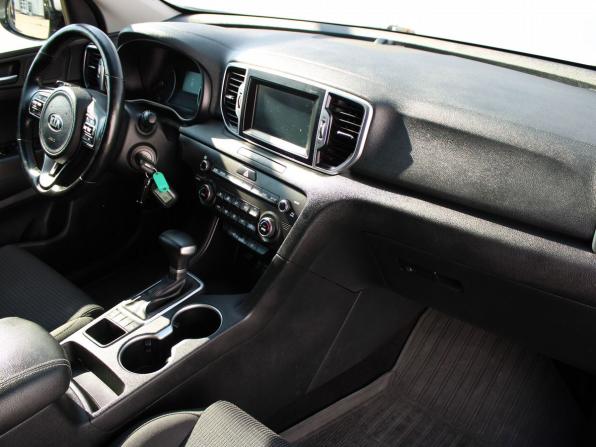 Kia Sportage IV с пробегом 2018 года, цена 2 229 000 рублей, 106710 км, внедорожник, Автокод Объявления