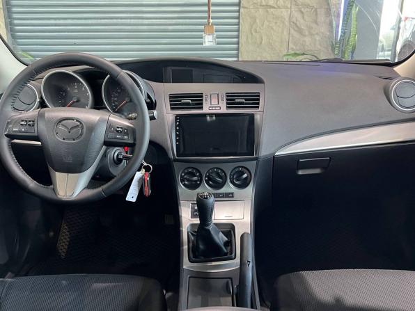 Mazda 3 II (BL) Рестайлинг с пробегом 2011 года, цена 750 000 рублей, 262000 км, седан, Автокод Объявления