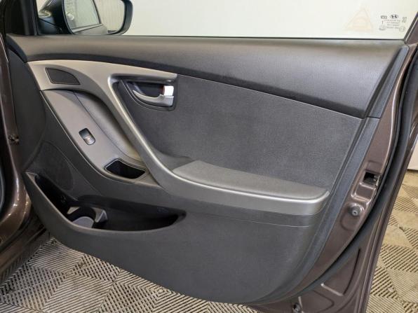 Hyundai Elantra V (MD) Рестайлинг с пробегом 2015 года, цена 1 250 000 рублей, 136508 км, седан, Автокод Объявления