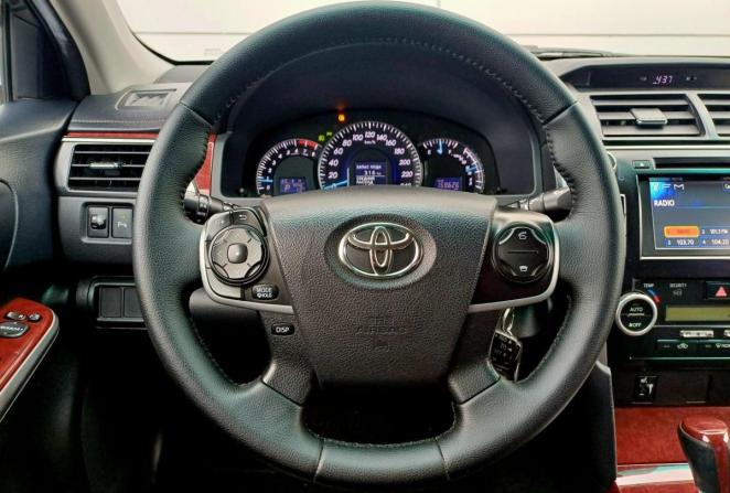 Toyota Camry VII (XV50) с пробегом 2013 года, цена 1 800 000 рублей, 159626 км, седан, Автокод Объявления