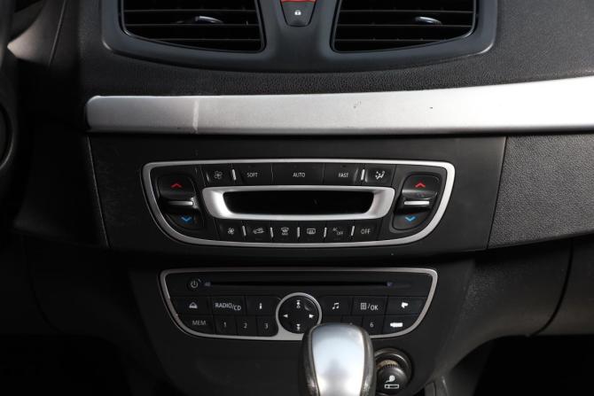 Renault Megane III с пробегом 2010 года, цена 529 000 рублей, 279000 км, хэтчбек, Автокод Объявления