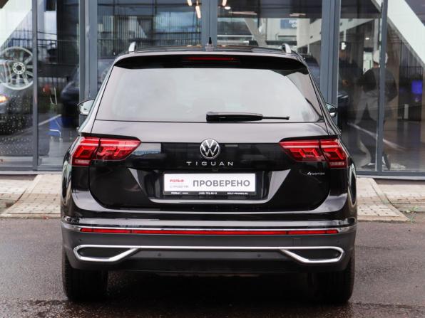 Volkswagen Tiguan II Рестайлинг с пробегом 2021 года, цена 3 253 000 рублей, 95809 км, внедорожник, Автокод Объявления