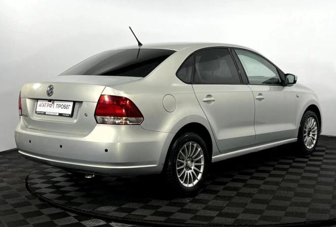 Volkswagen Polo V Рестайлинг с пробегом 2015 года, цена 745 000 рублей, 165730 км, седан, Автокод Объявления