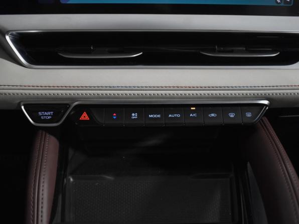 Geely Monjaro I с пробегом 2023 года, цена 2 975 900 рублей, 65557 км, внедорожник, Автокод Объявления
