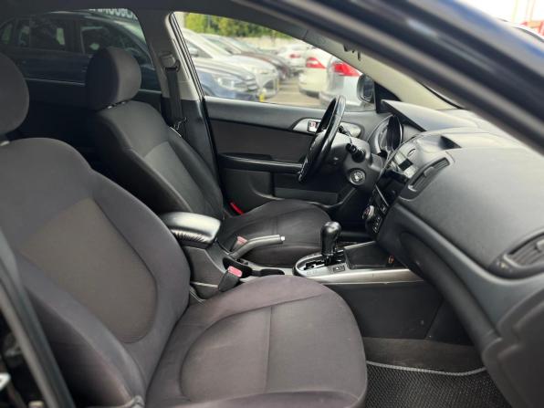 Kia Cerato II с пробегом 2010 года, цена 650 000 рублей, 222911 км, седан, Автокод Объявления