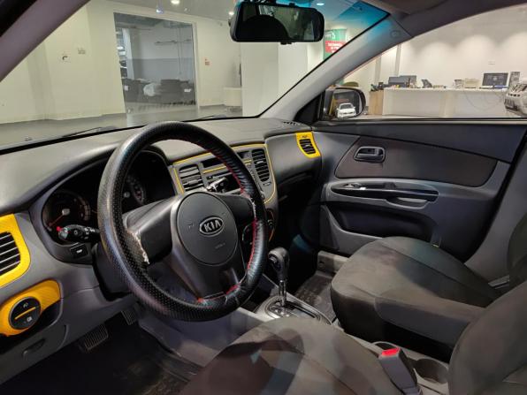 Kia Rio II Рестайлинг с пробегом 2010 года, цена 570 000 рублей, 93904 км, седан, Автокод Объявления