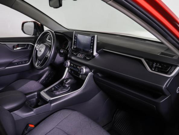 Toyota RAV4 V (XA50) с пробегом 2021 года, цена 3 396 000 рублей, 71150 км, внедорожник, Автокод Объявления