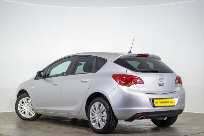 Opel Astra J с пробегом 2012 года, цена 749 000 рублей, 160000 км, хэтчбек, Автокод Объявления