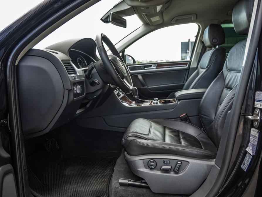 Volkswagen Touareg II Рестайлинг Волгоград  - изображение 31