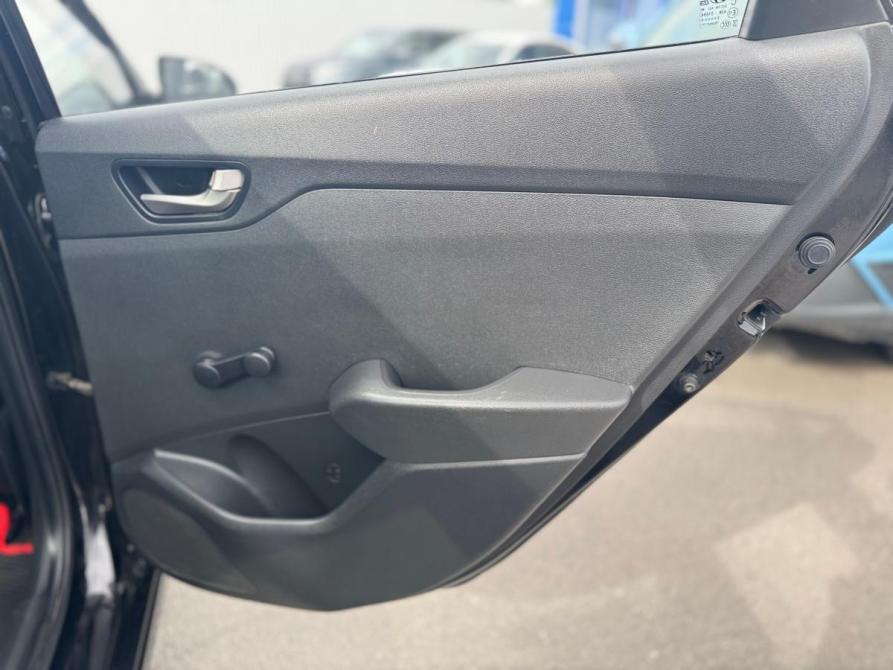 Hyundai Solaris II Ростов-на-Дону  - изображение 17