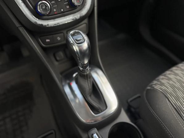 Opel Mokka I с пробегом 2014 года, цена 1 179 000 рублей, 107284 км, внедорожник, Автокод Объявления